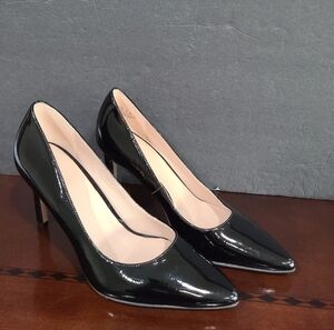 27Edit Naturalizer Elegant Black Patent Leather Pumps Sz.8,5